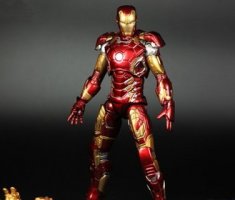 Игрушки Iron Man